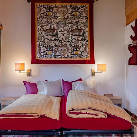 Am Renn Chalet 8br- If You Want To Book, Please Contact On Wh-ats-app - 0034-635-520-036 !!!! Grindelwald